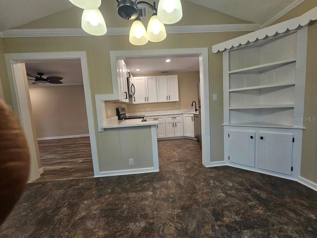 1277 17TH STREET — photo 2 of 28
