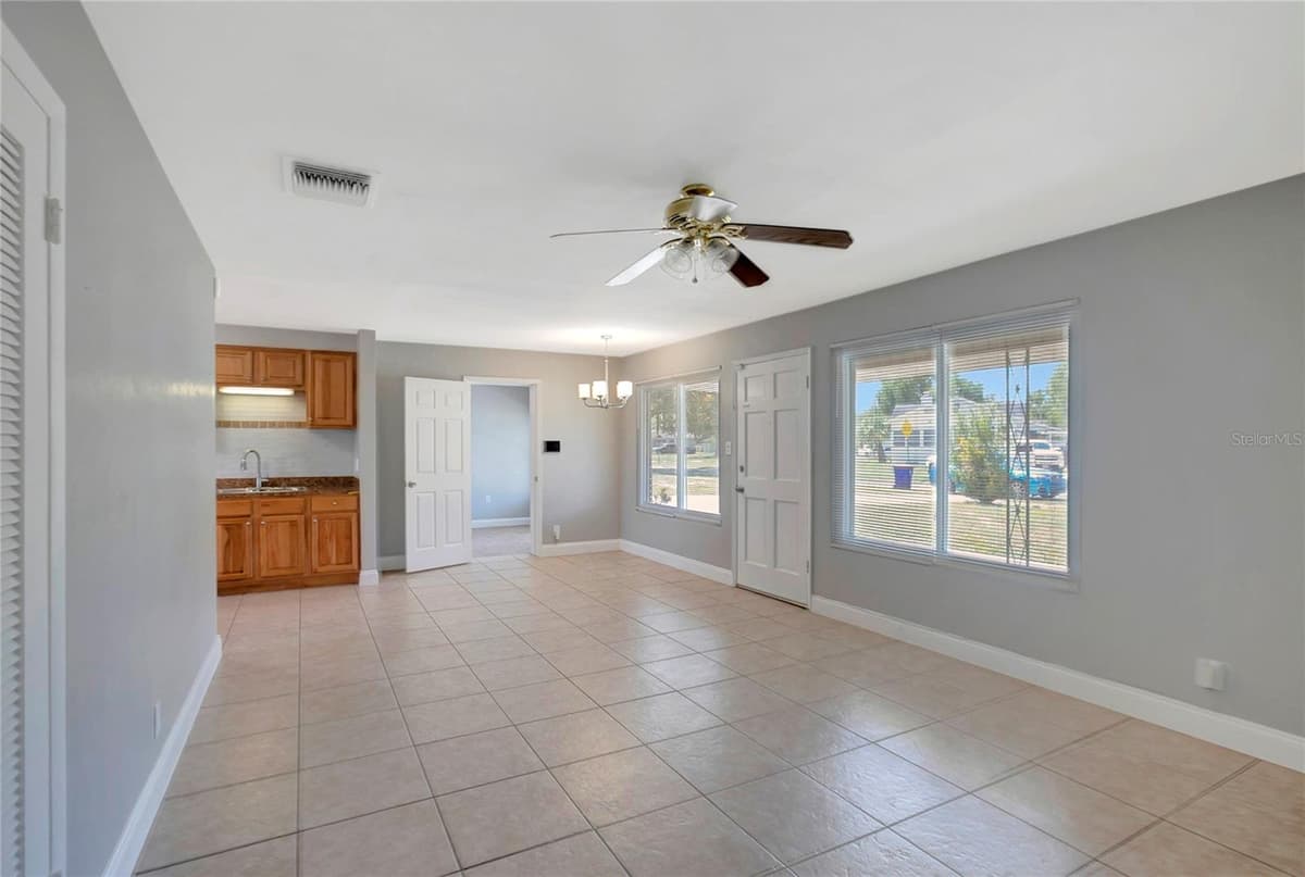 1706 SHORE ACRES DRIVE — photo 10 of 39