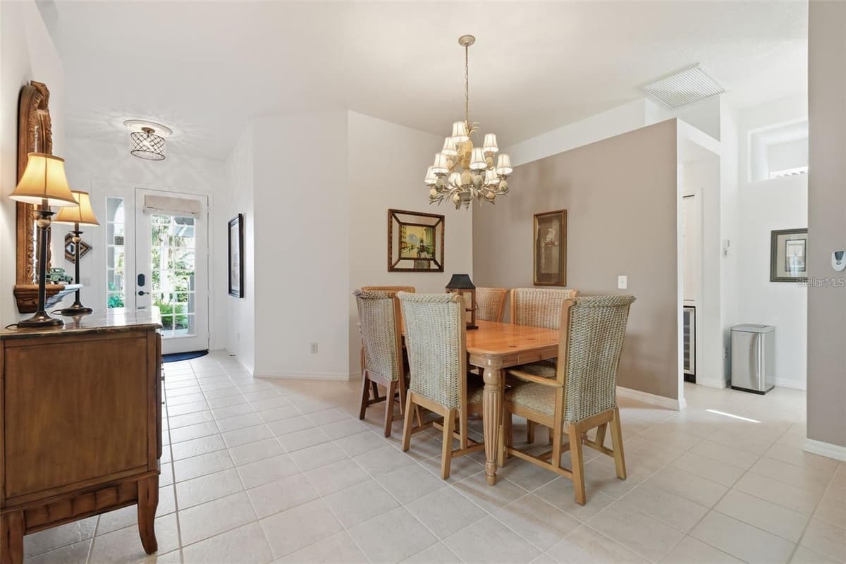 5127 HANGING MOSS LANE — photo 12 of 65