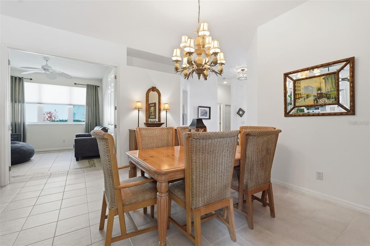 5127 HANGING MOSS LANE — photo 13 of 65