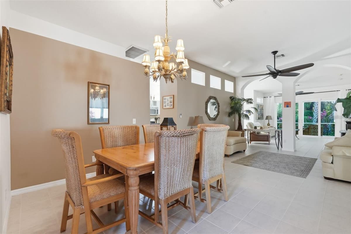 5127 HANGING MOSS LANE — photo 14 of 65
