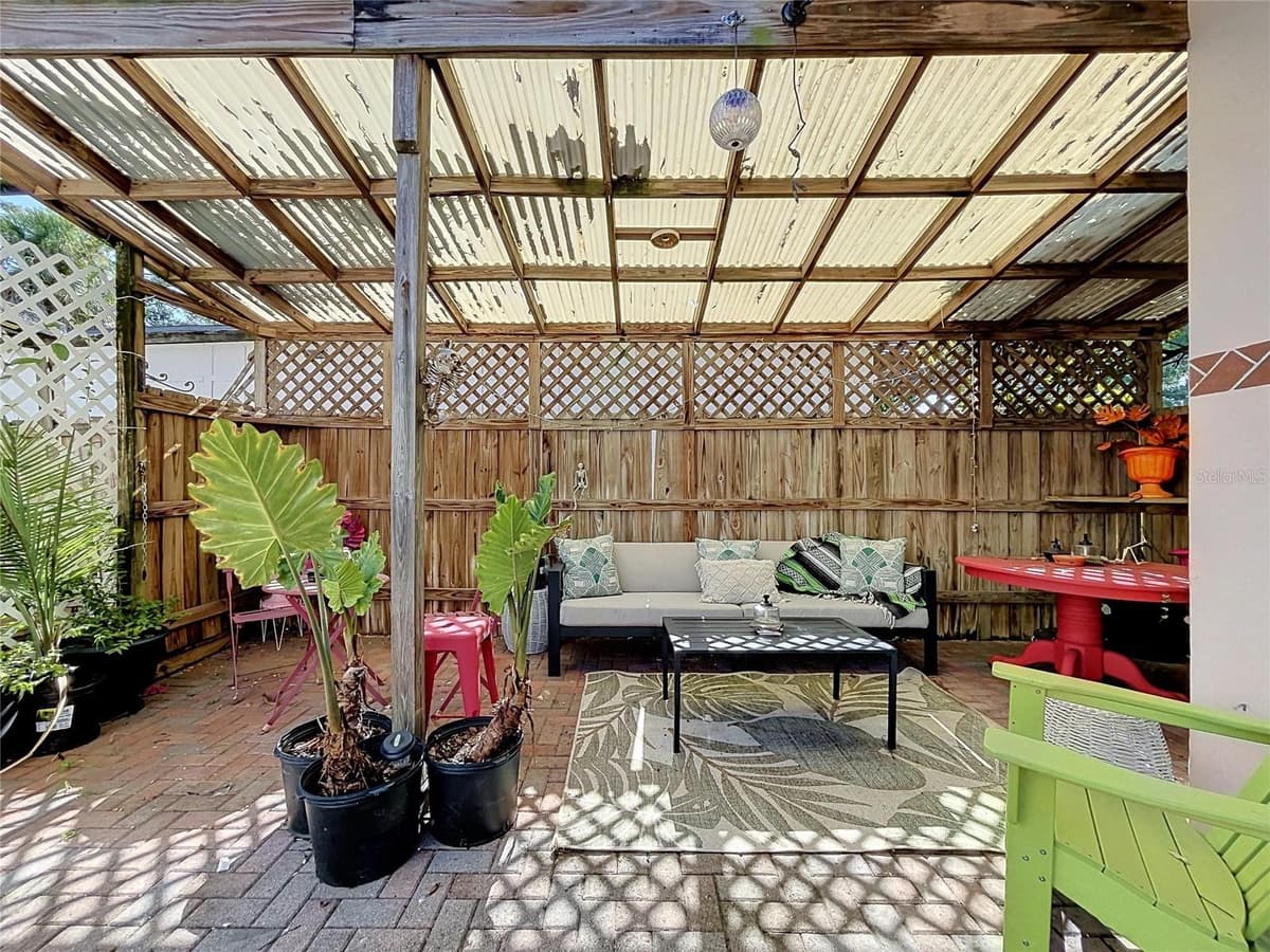 210 FLORIBRASKA AVENUE — photo 59 of 62