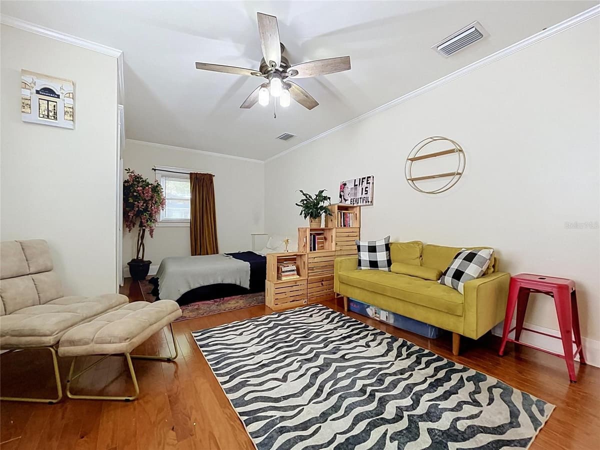 210 FLORIBRASKA AVENUE — photo 26 of 62