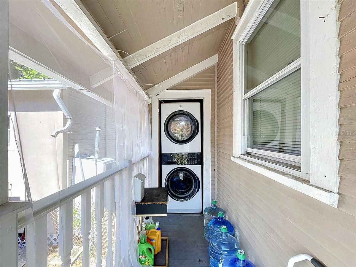 210 FLORIBRASKA AVENUE — photo 57 of 62