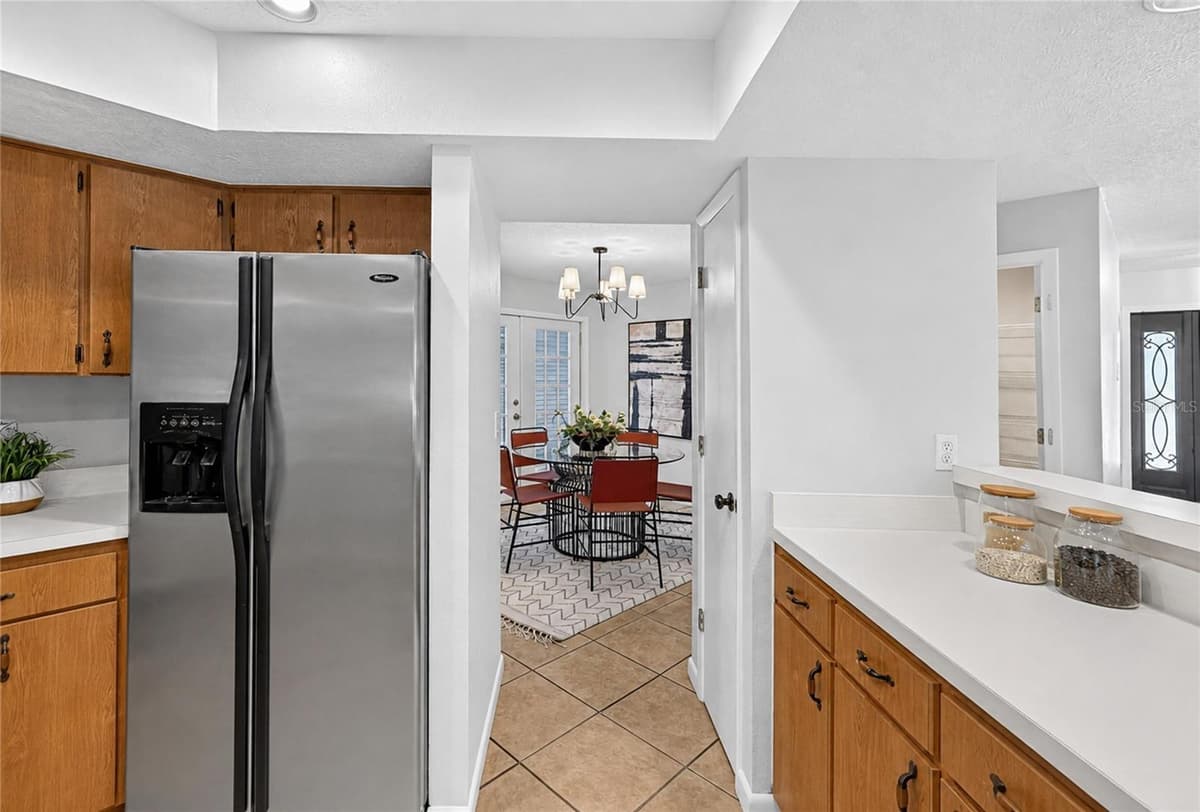 1202 VALENCIA LANE — photo 32 of 68