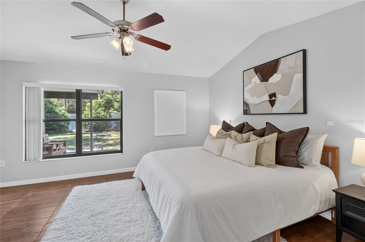 1202 VALENCIA LANE — photo 41 of 68