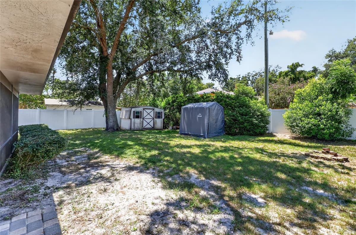 1202 VALENCIA LANE — photo 61 of 68