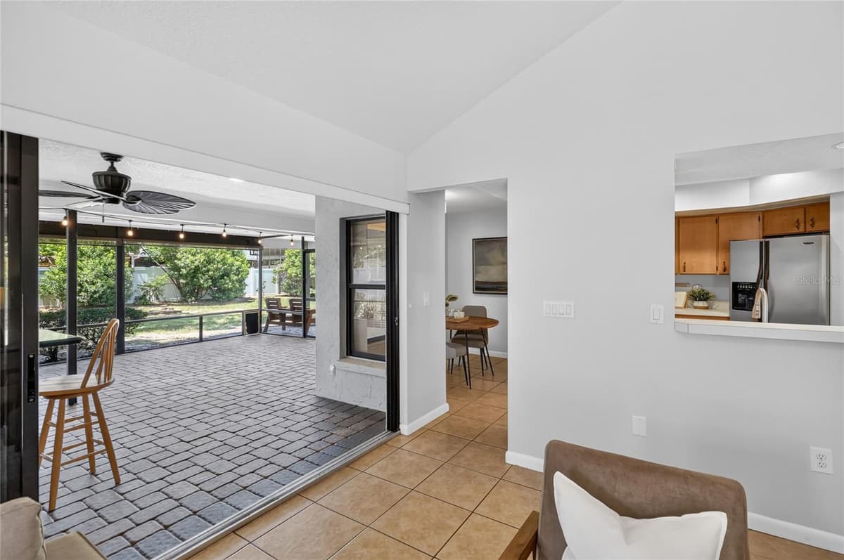 1202 VALENCIA LANE — photo 22 of 68