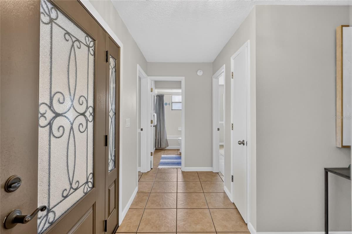 1202 VALENCIA LANE — photo 47 of 68
