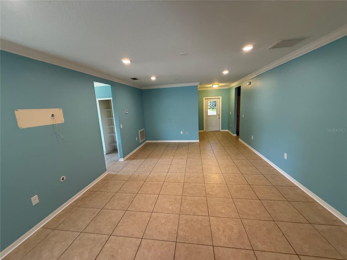 3920 WILLOW WALK DRIVE — photo 3 of 18