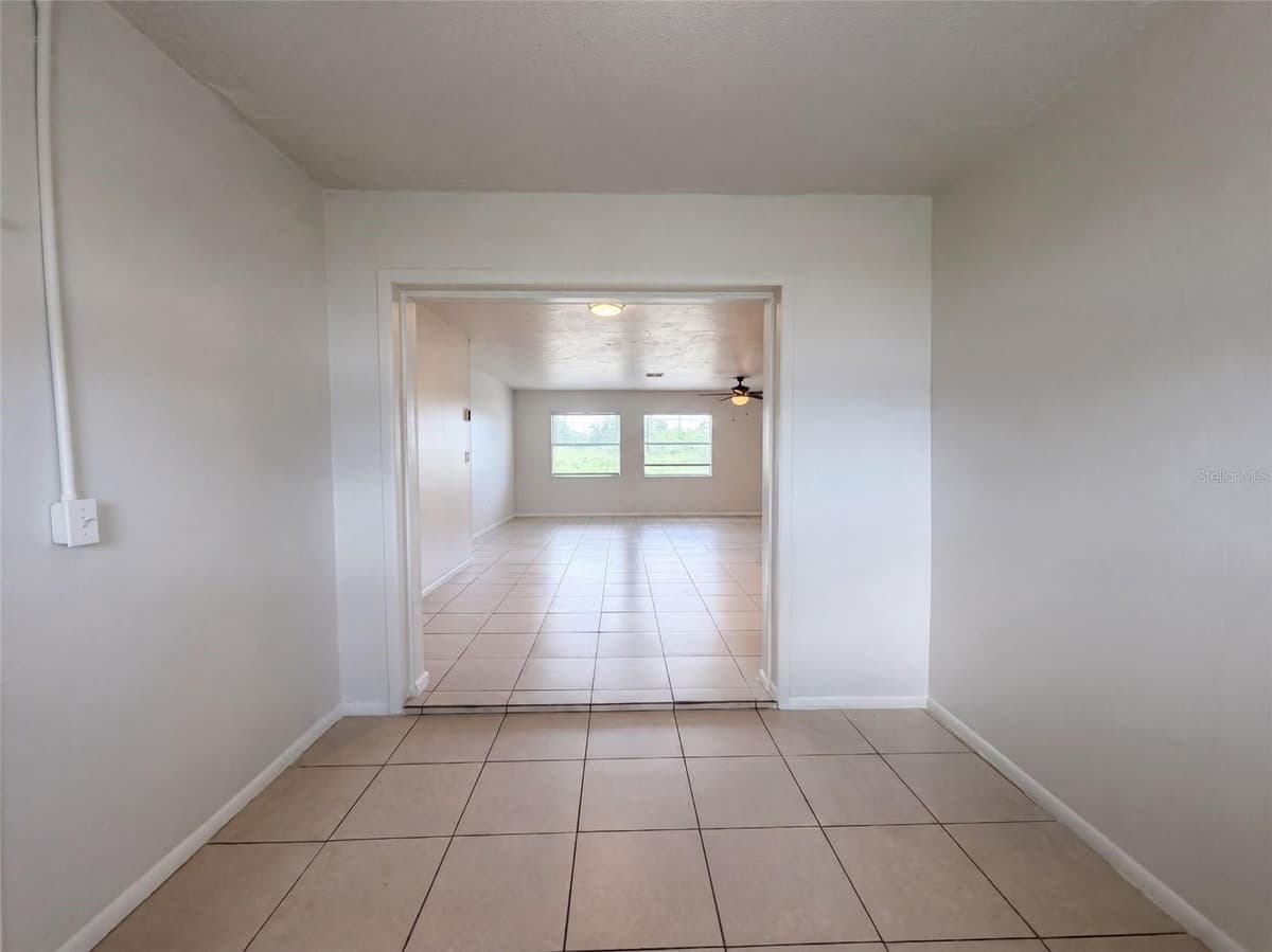 124 SAN BENITO AVENUE — photo 6 of 29