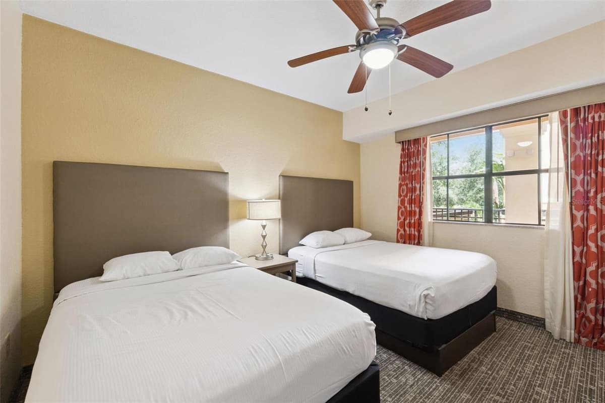 12521 FLORIDAYS RESORT DRIVE — photo 14 of 77