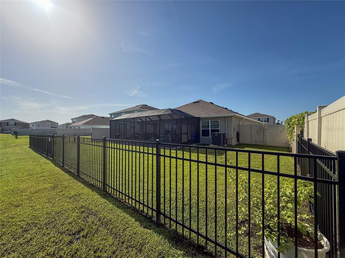 4120 QUIET RAIN COURT — photo 53 of 69