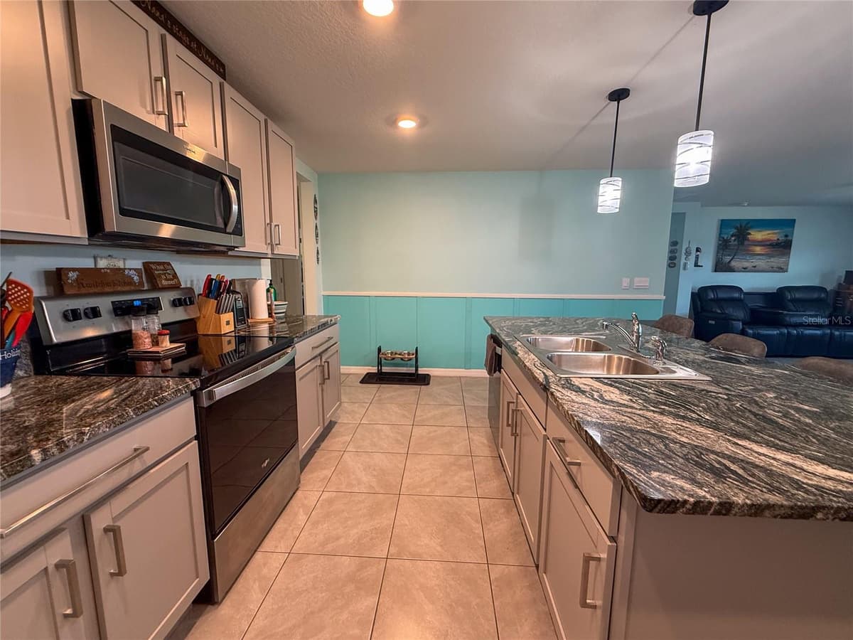 4120 QUIET RAIN COURT — photo 13 of 69
