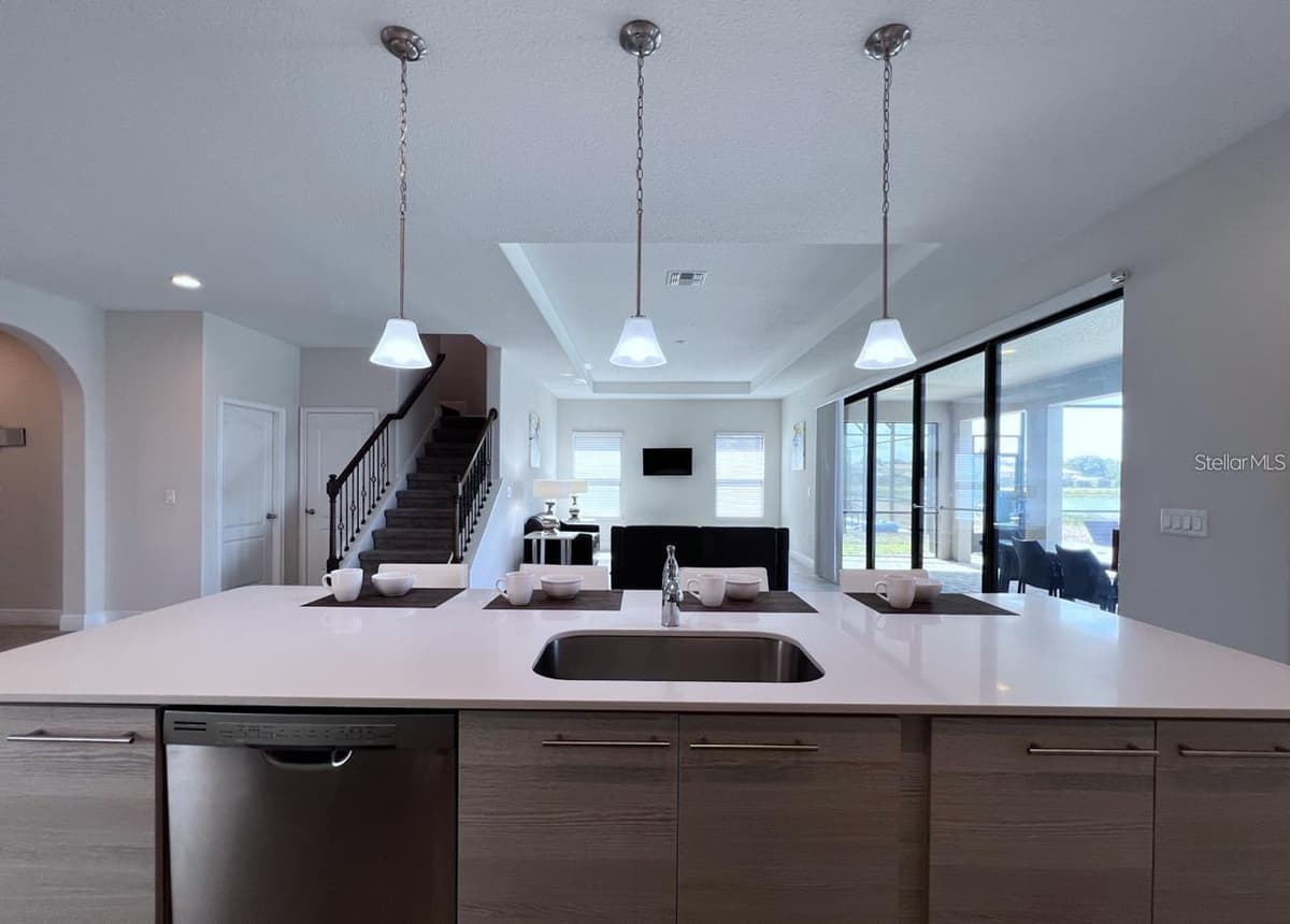 167 CLAFFEY COURT — photo 5 of 18