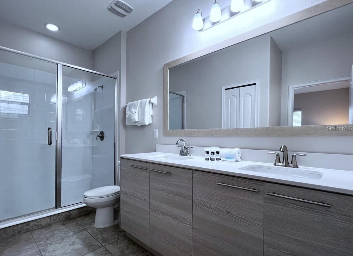 167 CLAFFEY COURT — photo 9 of 18