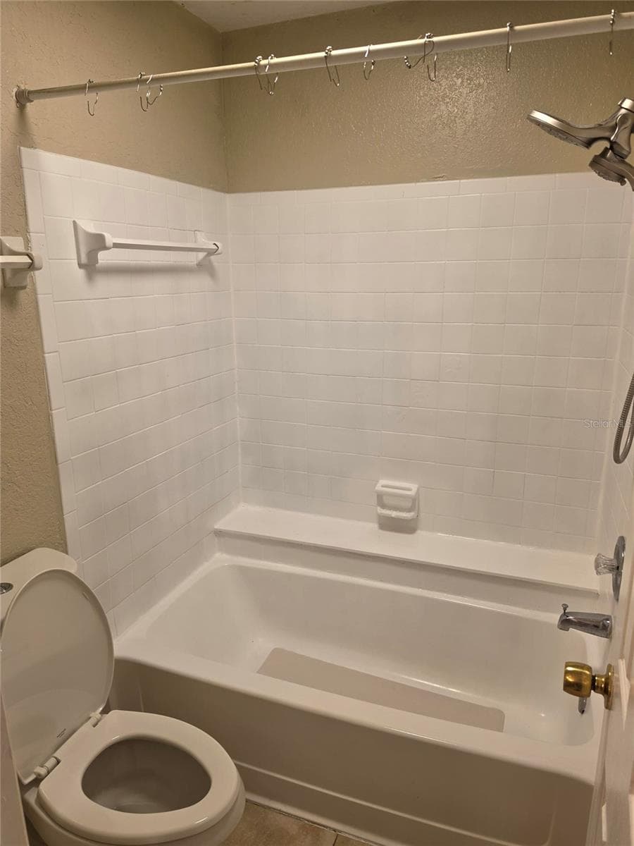3019 ANTIQUE OAKS CIRCLE — photo 13 of 16