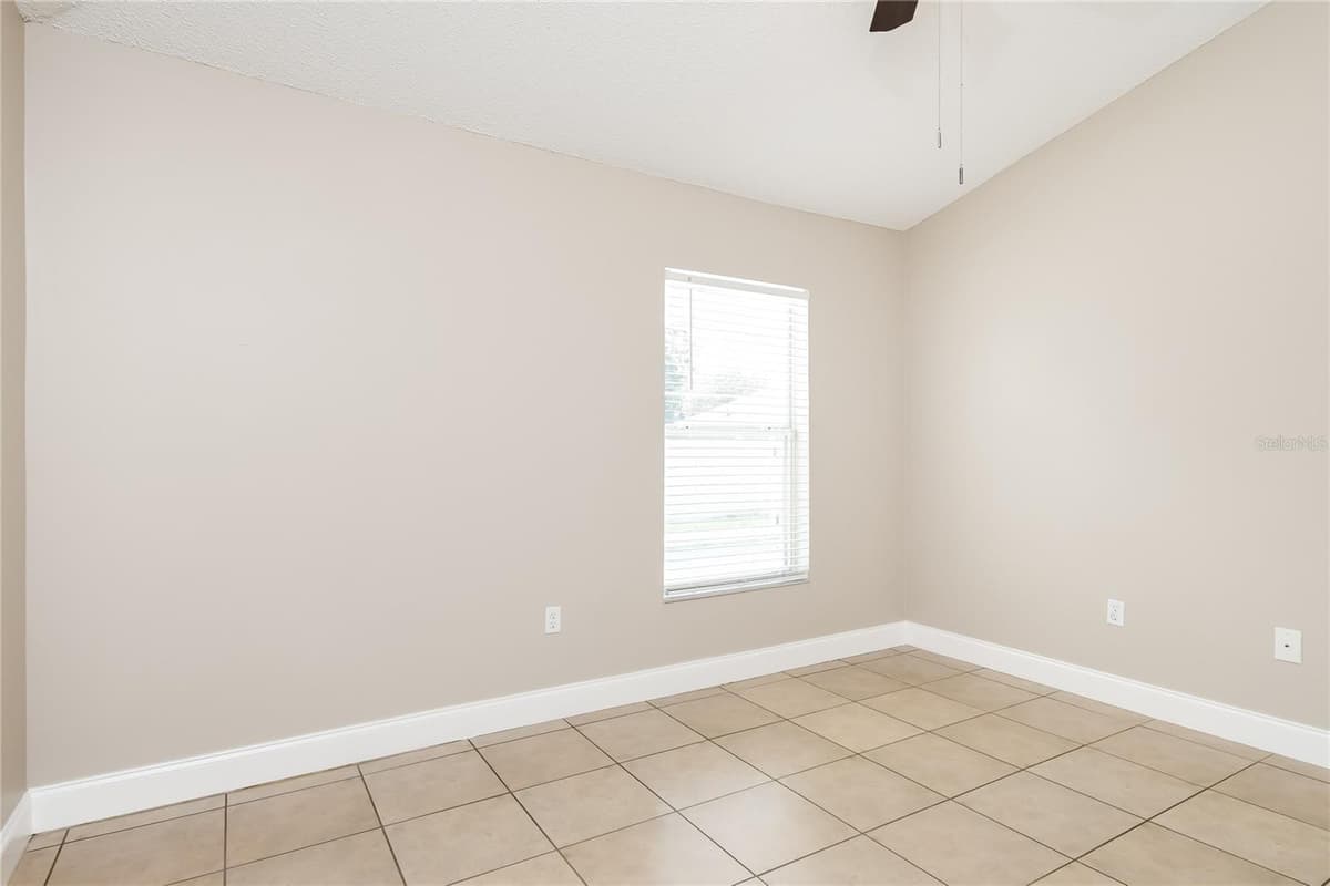 348 WALPOLE LOOP — photo 8 of 15