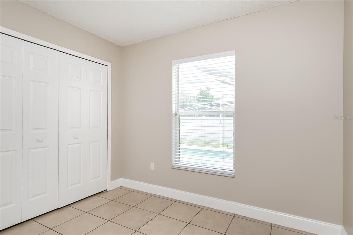 348 WALPOLE LOOP — photo 11 of 15