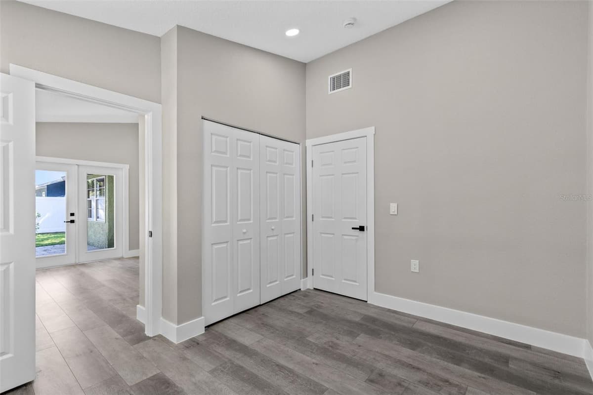 910 WHISLER COURT — photo 24 of 41