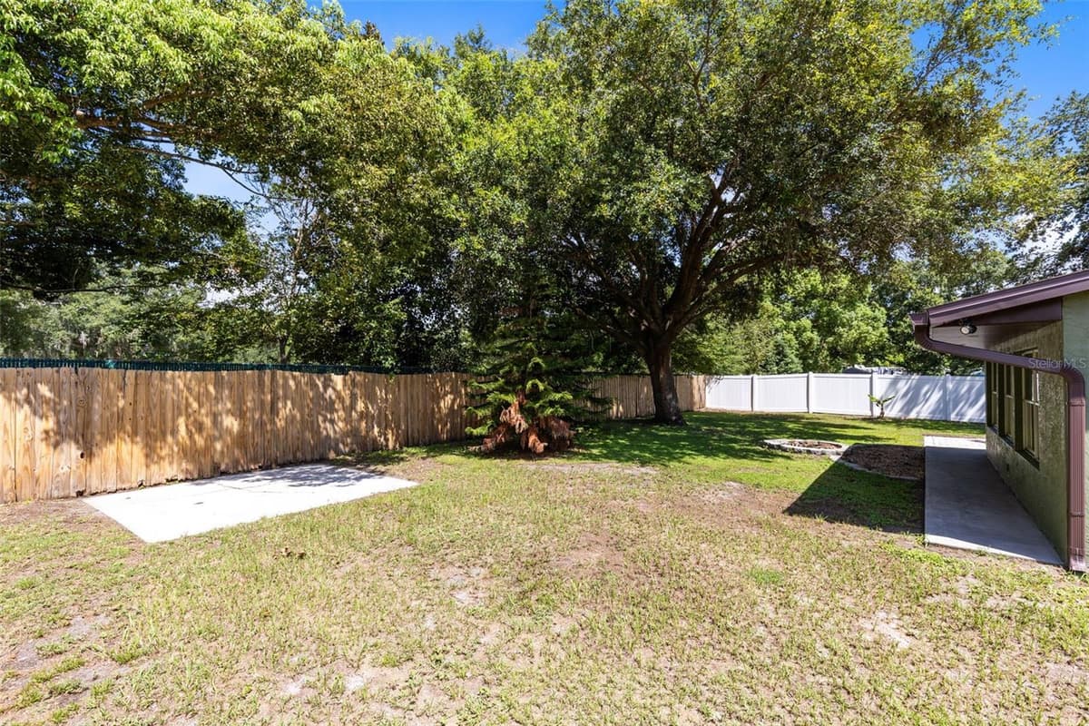 910 WHISLER COURT — photo 33 of 41