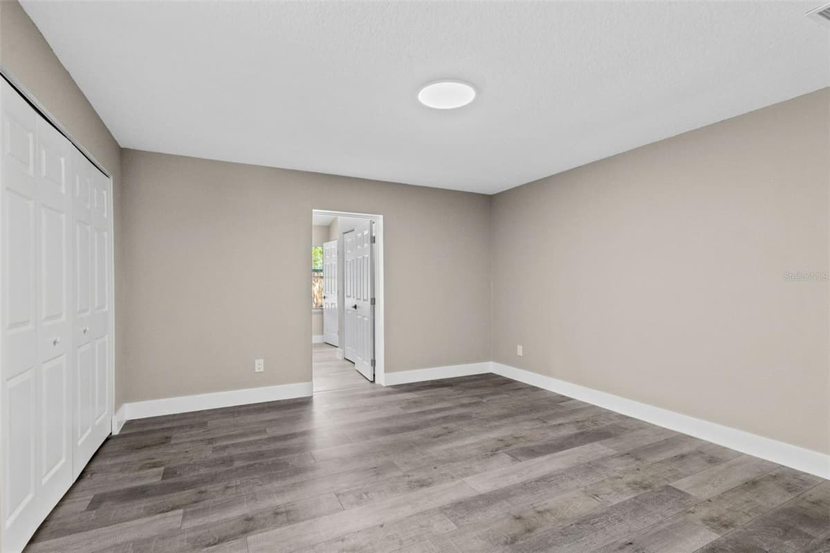 910 WHISLER COURT — photo 17 of 41