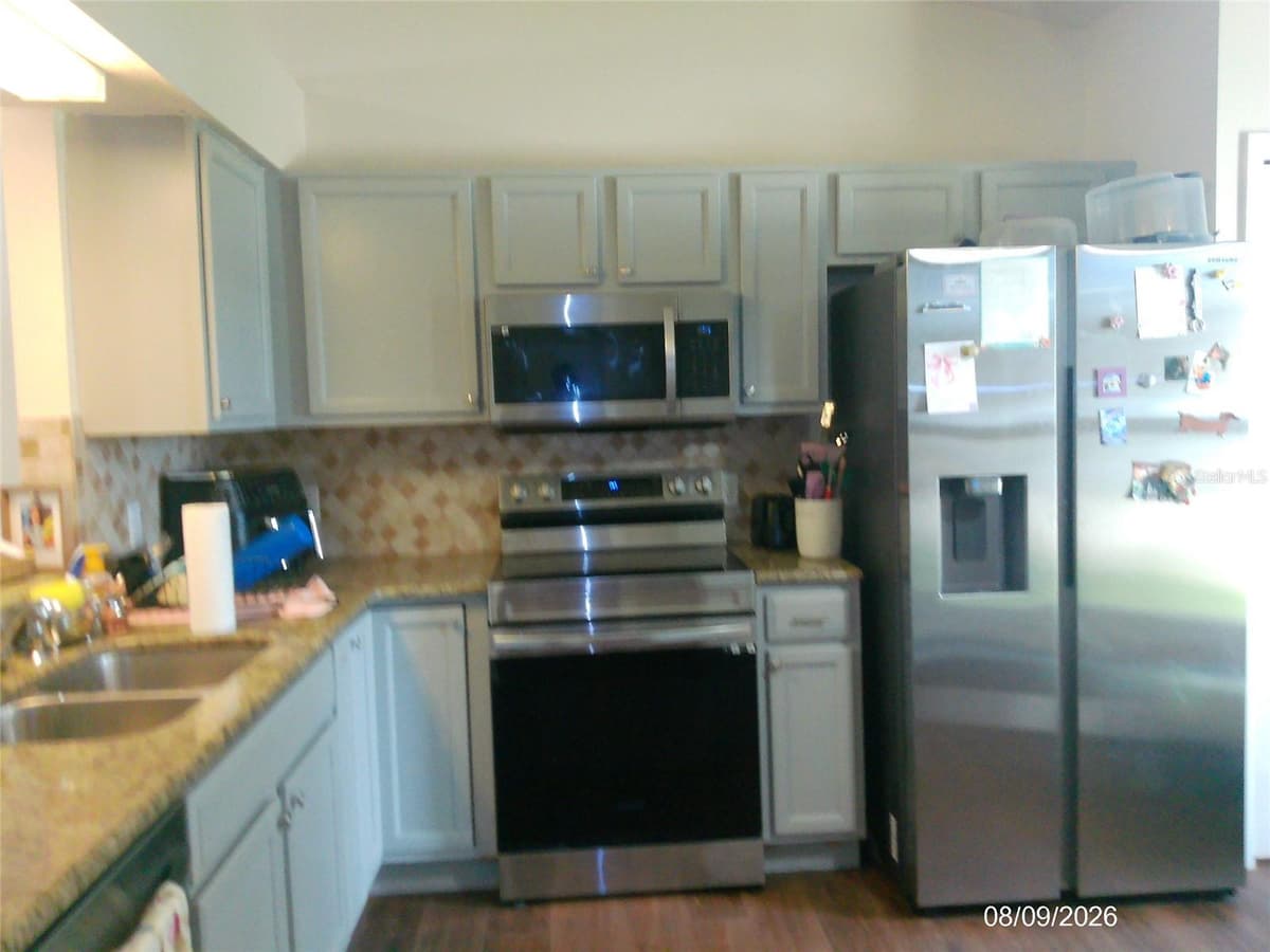 3369 CELENA CIRCLE — photo 4 of 33