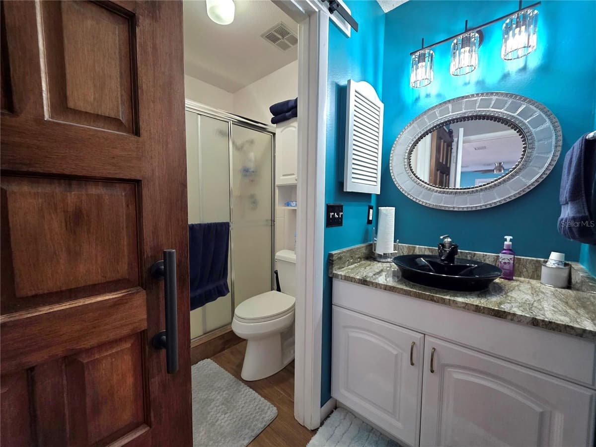 9040 BAY DRIVE — photo 21 of 47