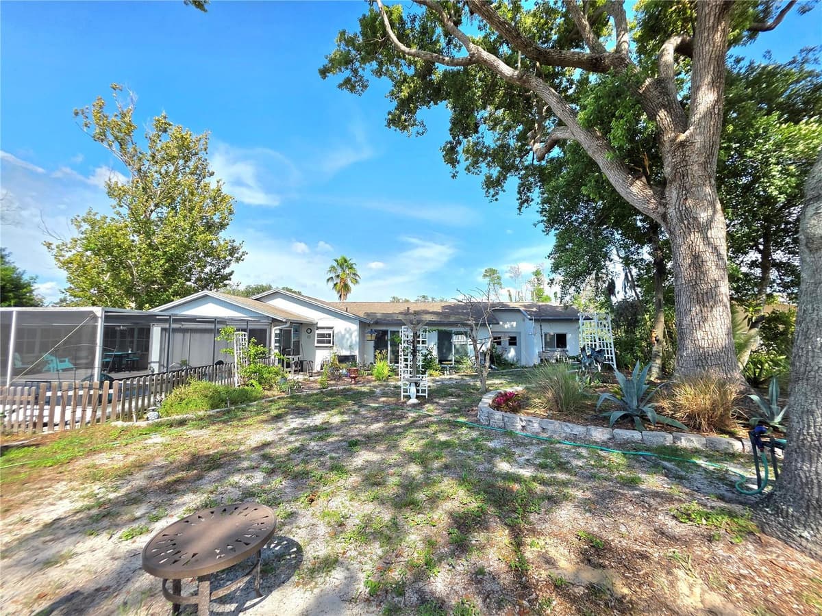 9040 BAY DRIVE — photo 43 of 47
