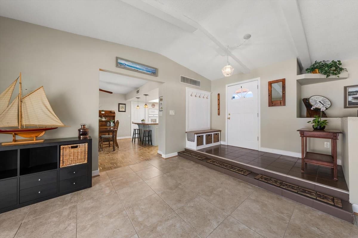 1338 MARJOHN AVENUE — photo 4 of 33