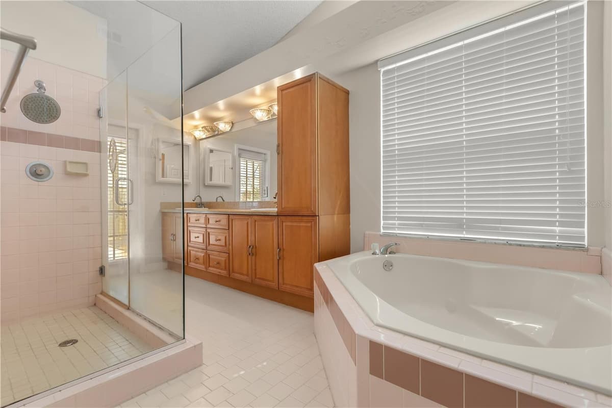 3236 TIMUCUA CIRCLE — photo 13 of 38