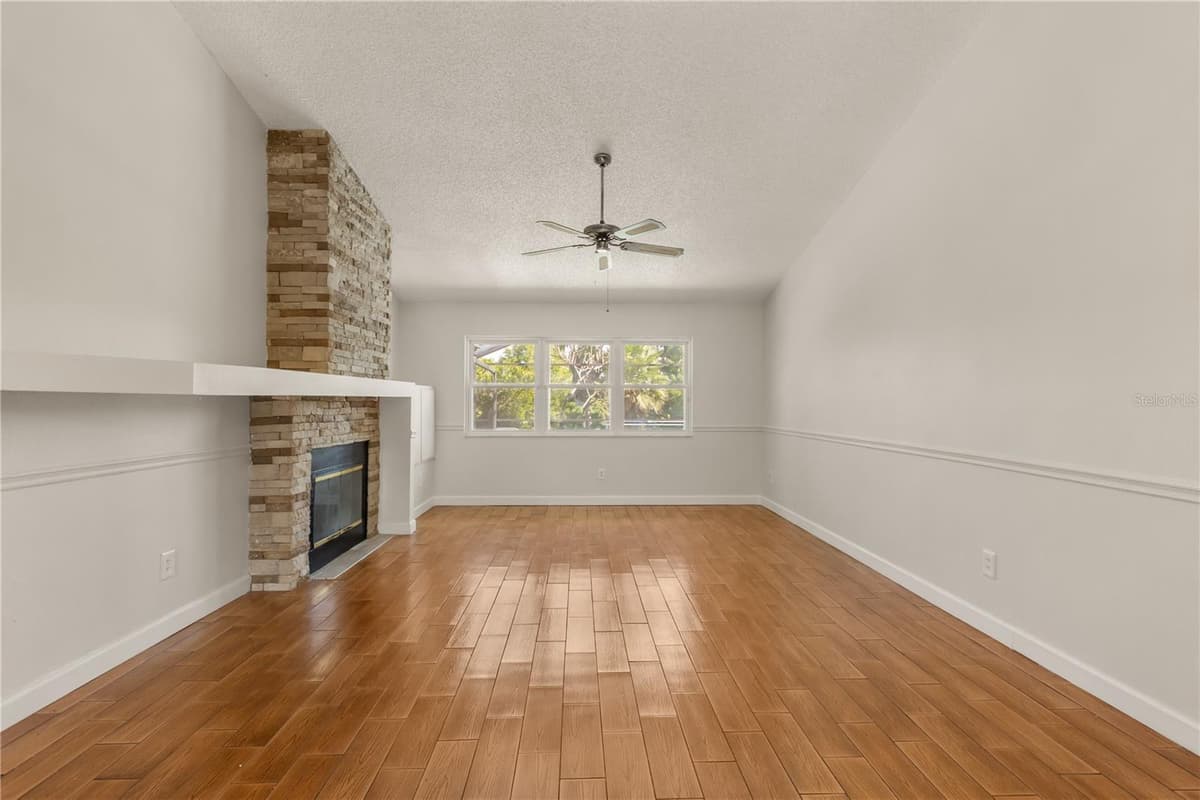 3236 TIMUCUA CIRCLE — photo 8 of 38