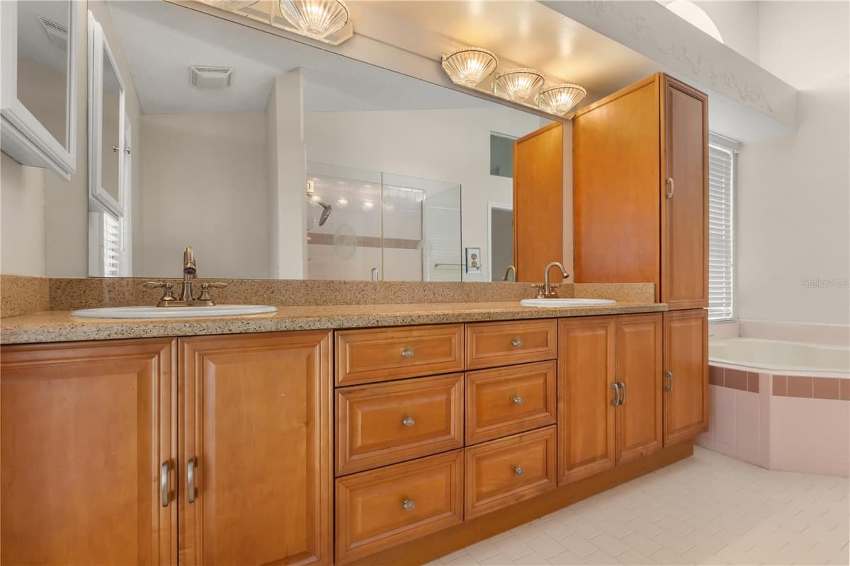3236 TIMUCUA CIRCLE — photo 14 of 38
