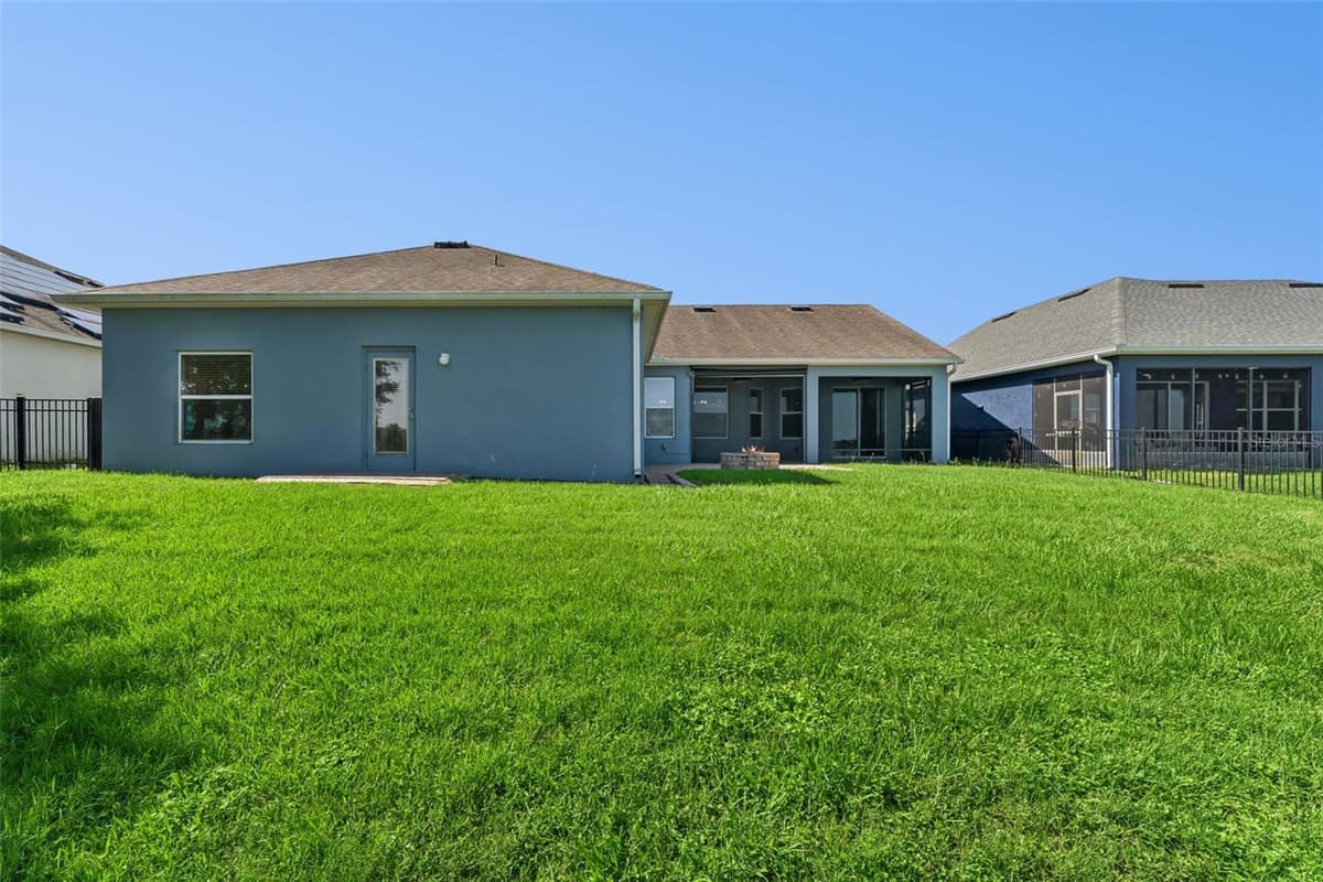589 BLUE CYPRESS DRIVE — photo 39 of 80