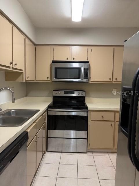 7523 DOLONITA DRIVE — photo 4 of 10