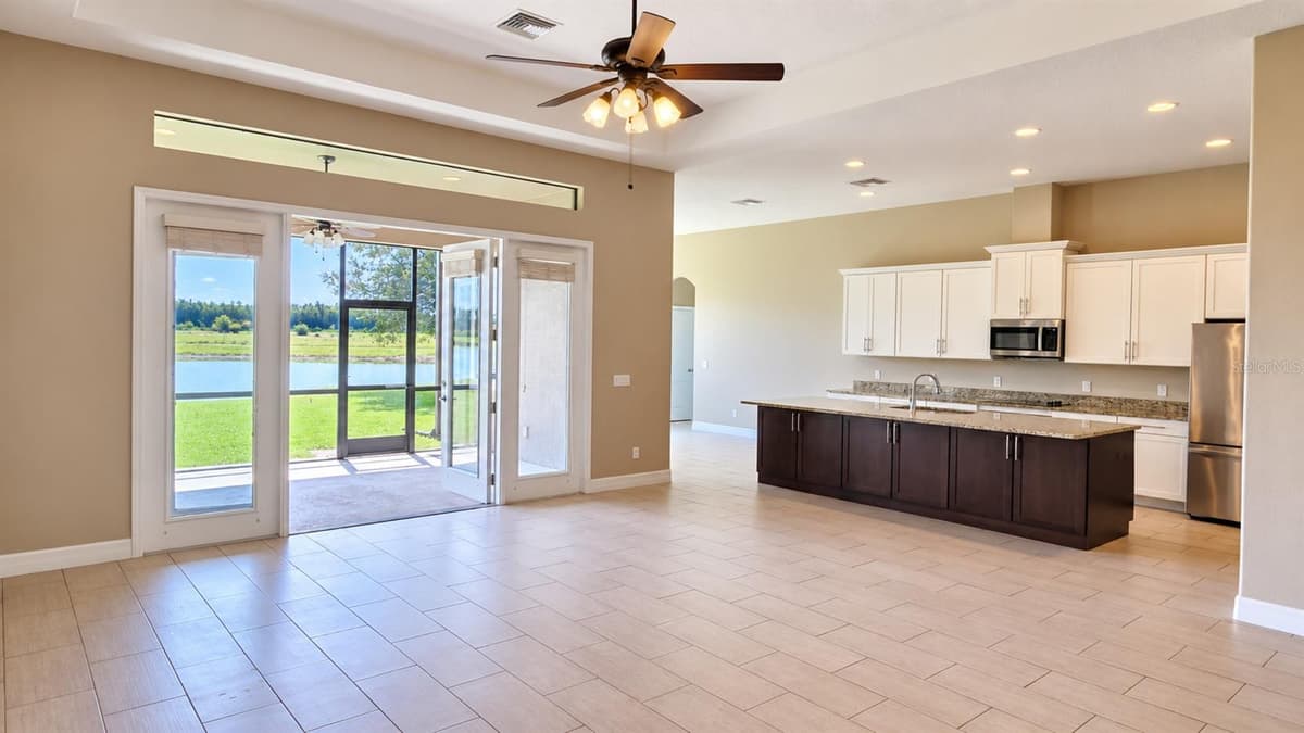 10619 MISTFLOWER LANE — photo 4 of 37