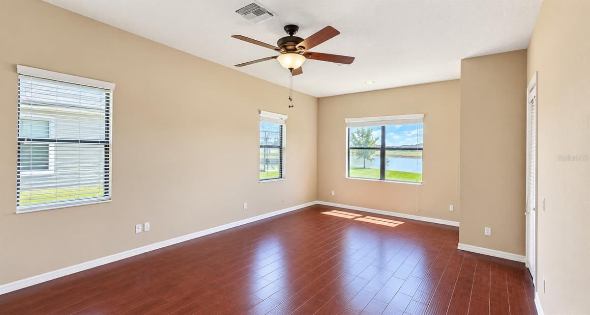 10619 MISTFLOWER LANE — photo 14 of 37