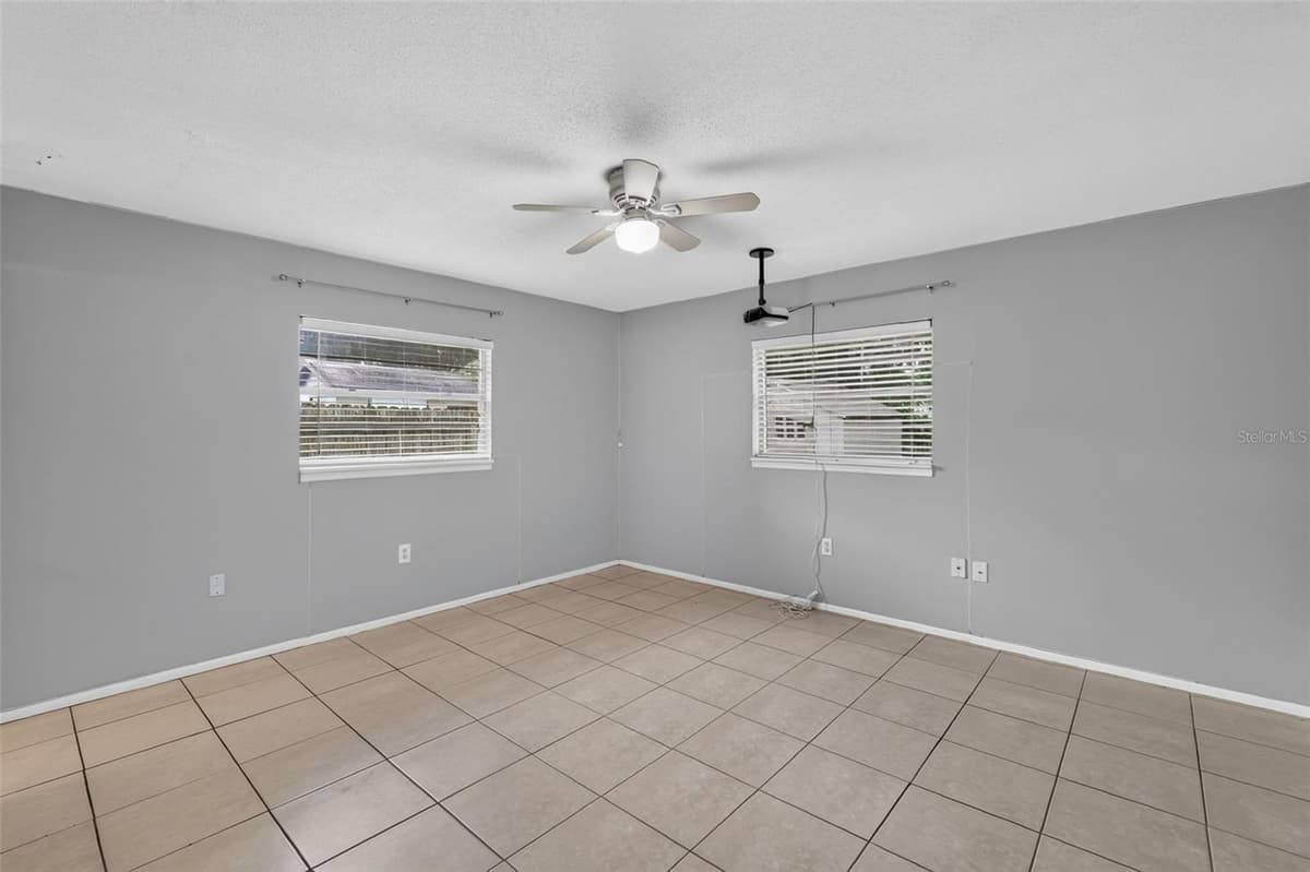 1305 ORANGE AVENUE — photo 6 of 24
