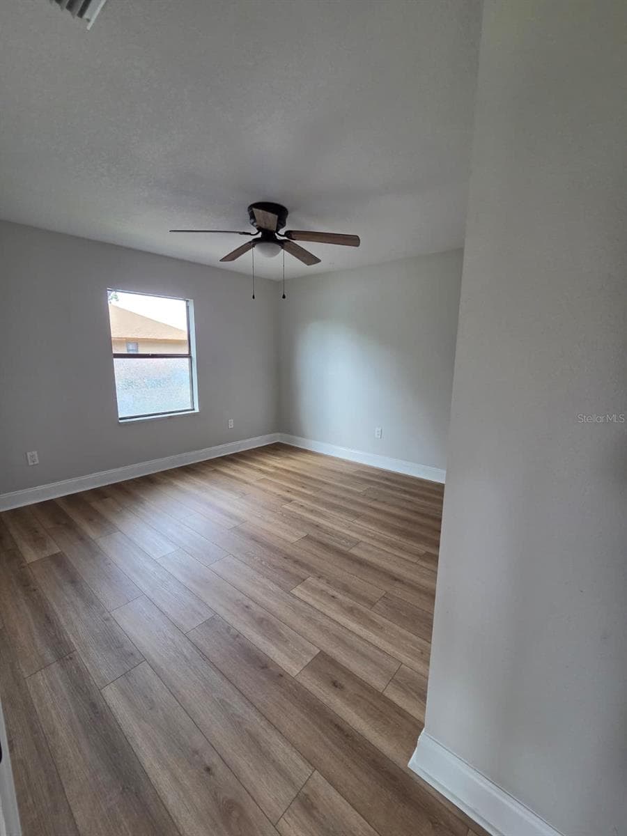 300 ERON WAY — photo 21 of 30