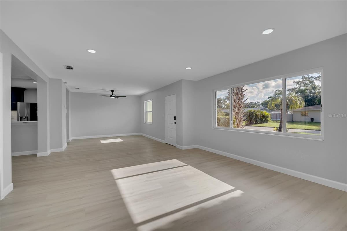 2769 WISTERIA PLACE — photo 21 of 52