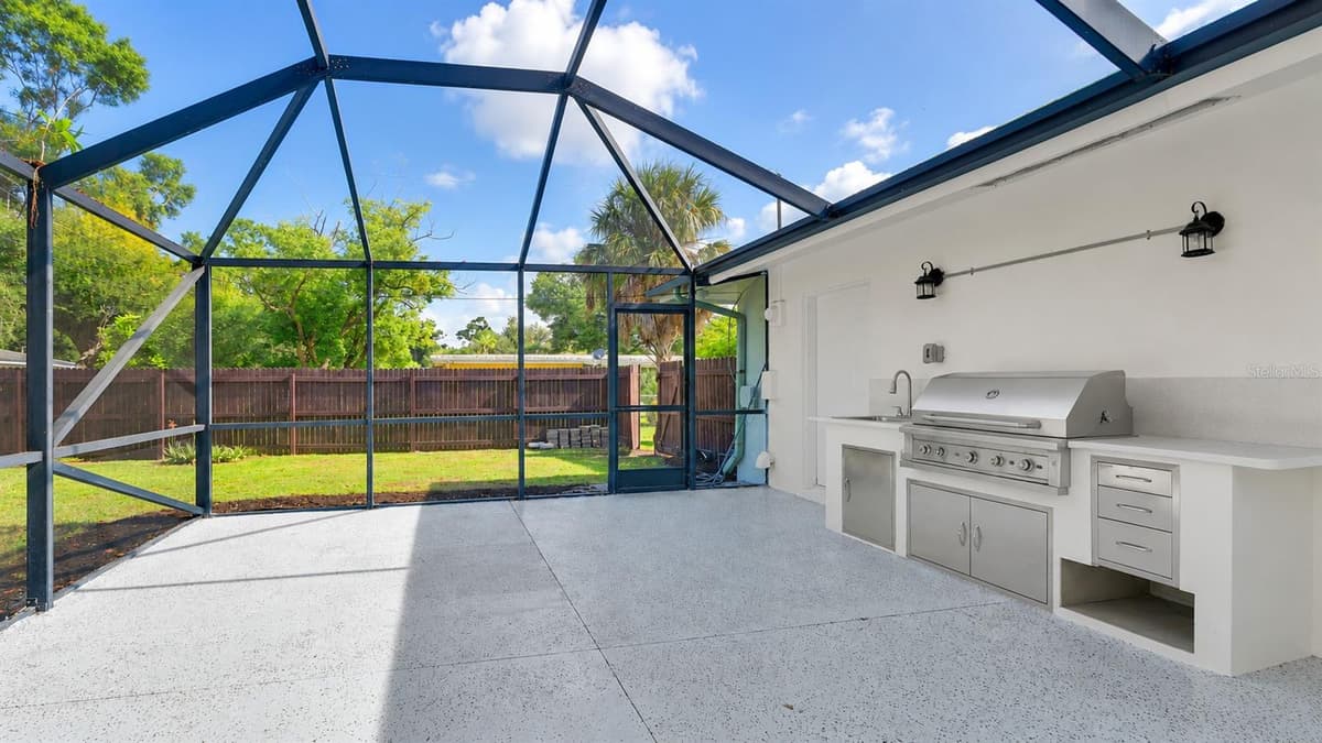 2769 WISTERIA PLACE — photo 7 of 52