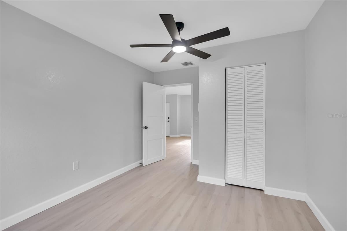2769 WISTERIA PLACE — photo 36 of 52