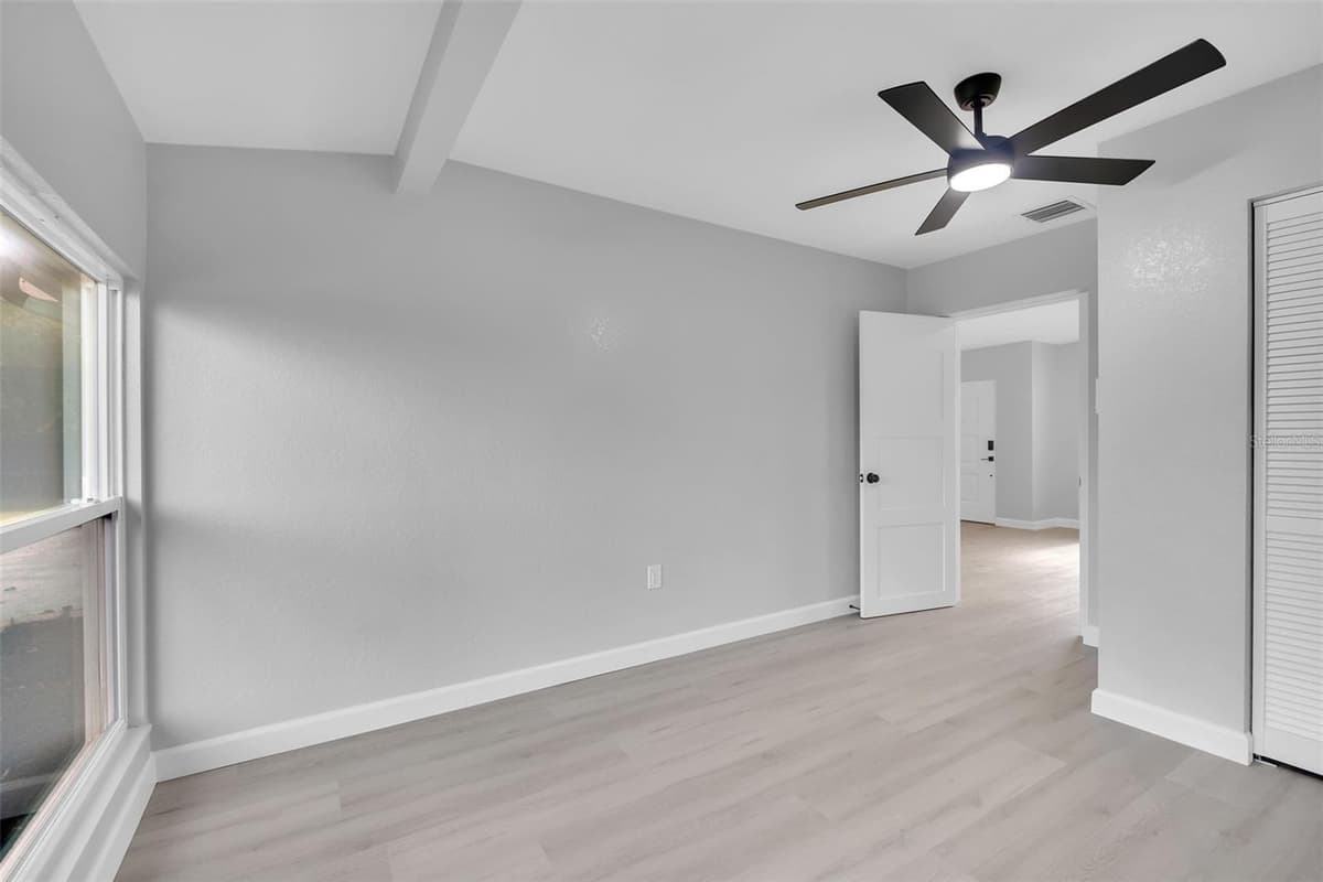 2769 WISTERIA PLACE — photo 38 of 52