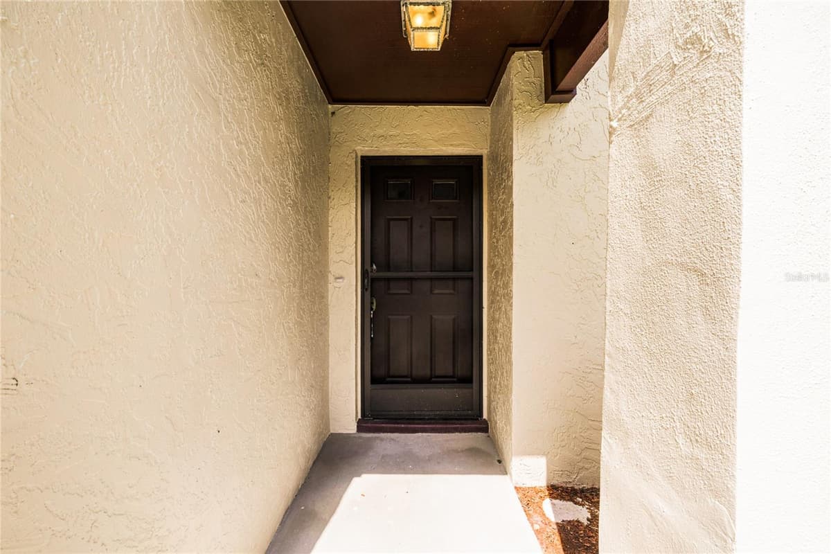 101 GRAND PLAZA DRIVE — photo 4 of 32