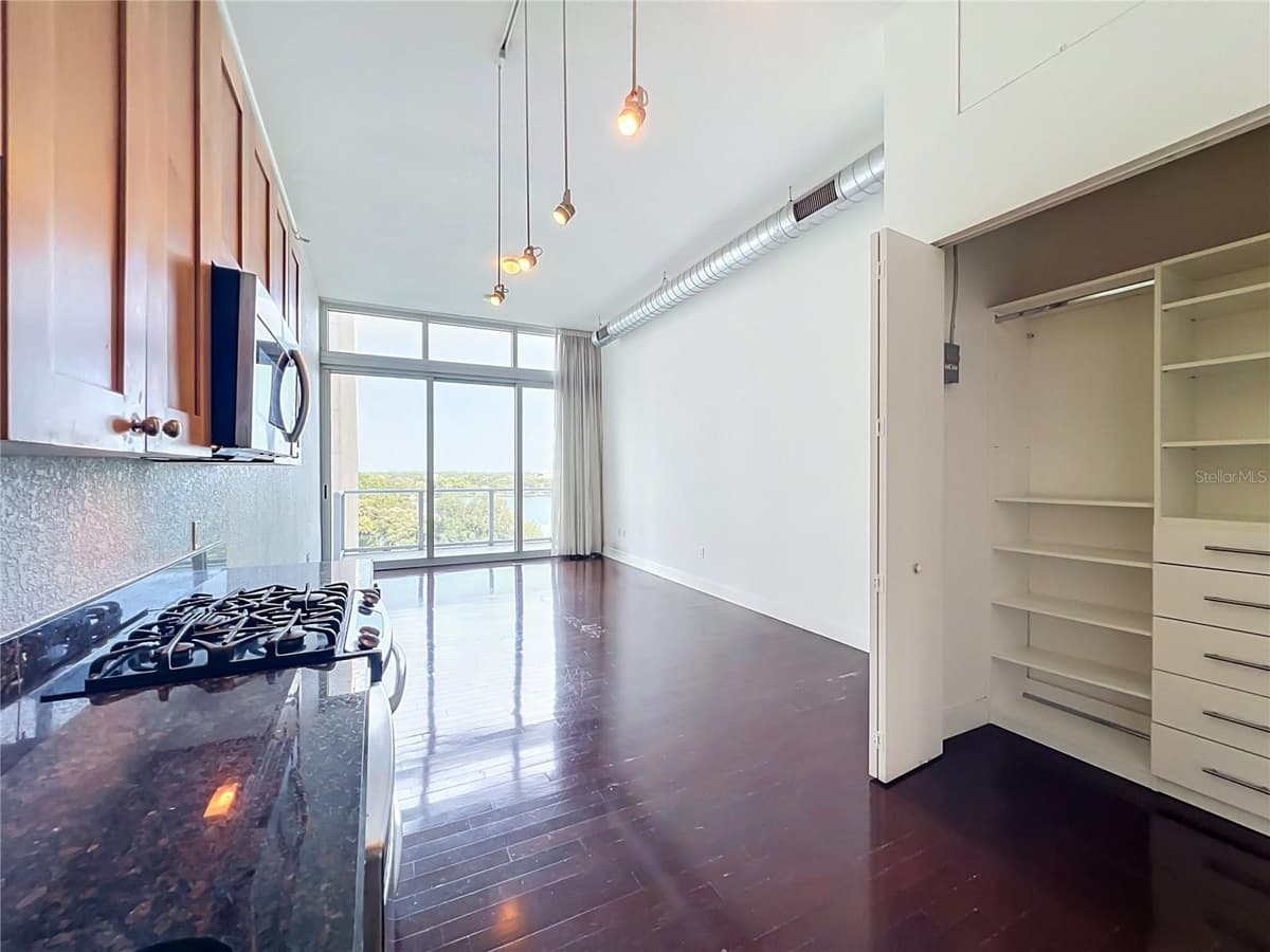 150 ROBINSON STREET — photo 14 of 33
