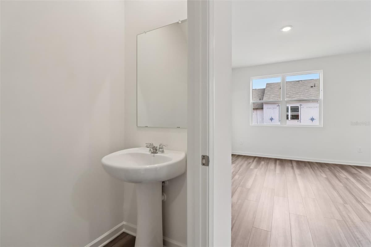 3689 SPIRE DRIVE — photo 18 of 22
