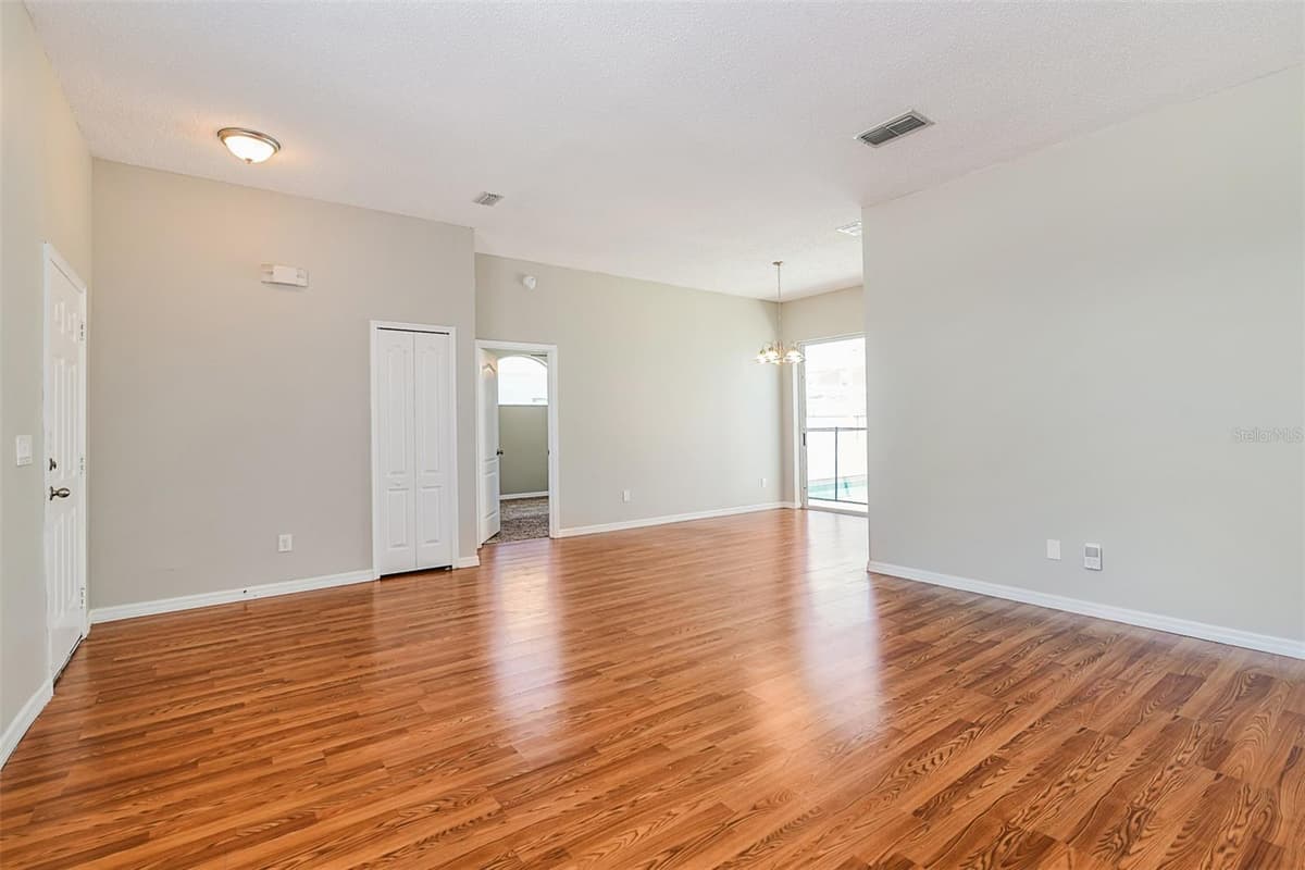 8615 CAVENDISH DRIVE — photo 2 of 15