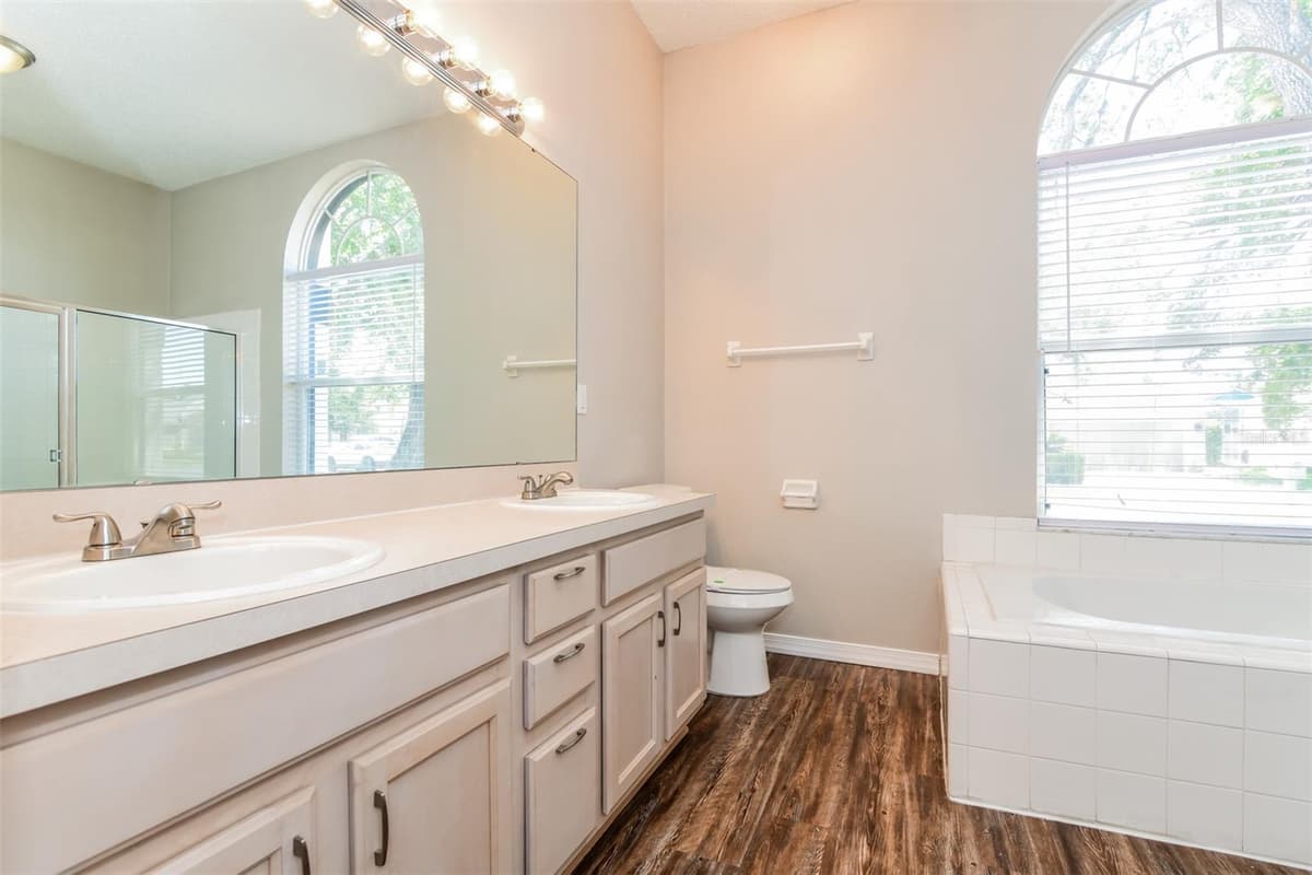 8615 CAVENDISH DRIVE — photo 14 of 15