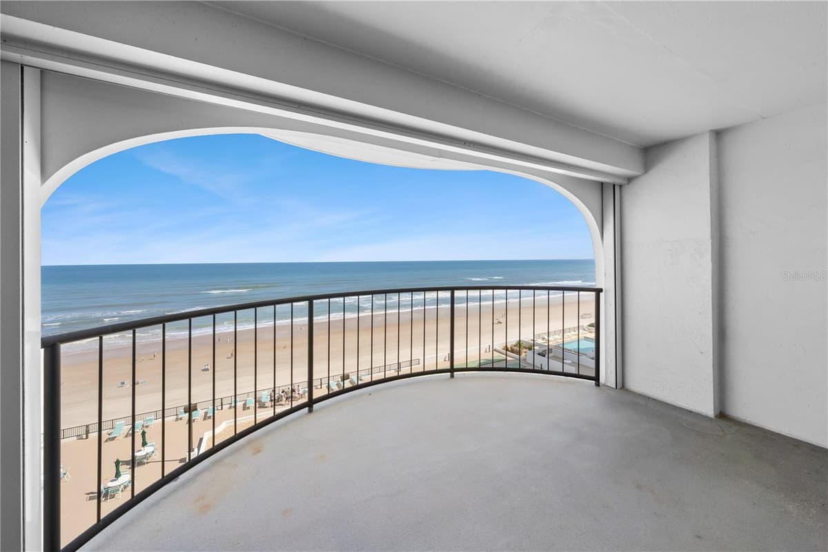 3003 ATLANTIC AVENUE — photo 3 of 41