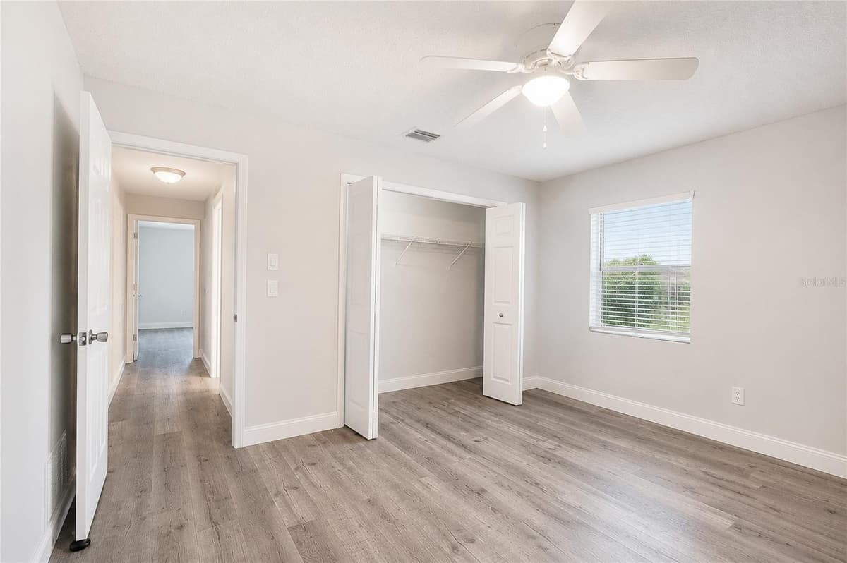 10 FELICIA COURT — photo 25 of 52